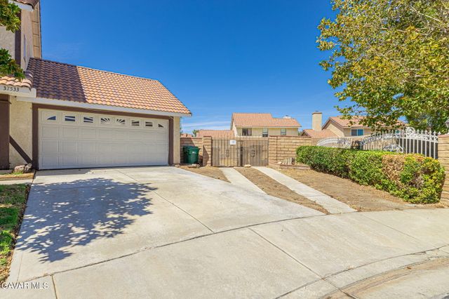 37533 Hudson Street, Palmdale, CA 93552