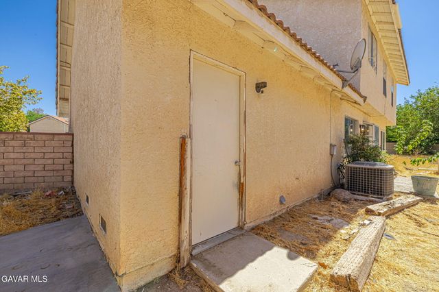 37533 Hudson Street, Palmdale, CA 93552