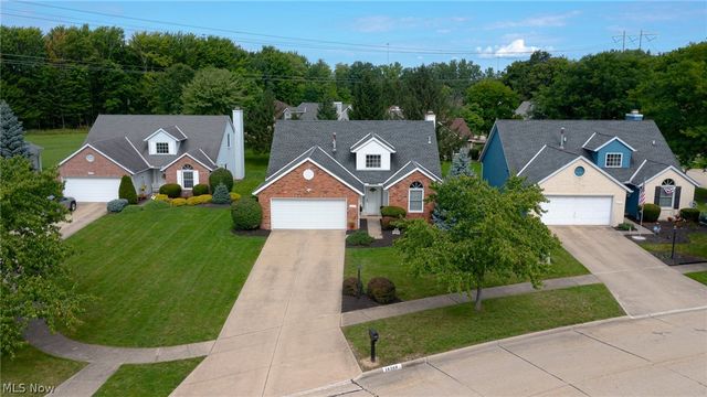 16368 N Laguardia, Strongsville, OH 44136