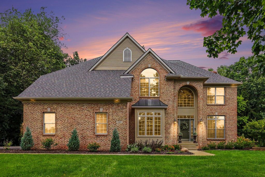 2469 Fairway Winds Court Ne, Ada Twp, MI 49301