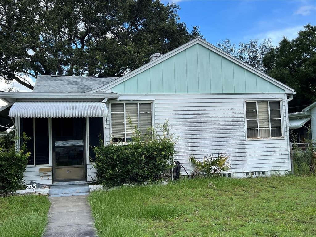795 47TH AVENUE N, St Petersburg, FL 33703