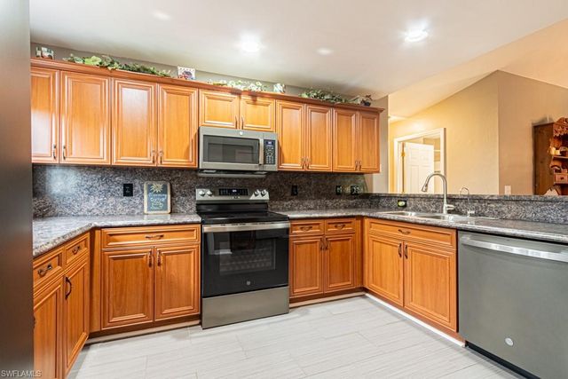 5545 Benton ST, Lehigh Acres, FL 33971
