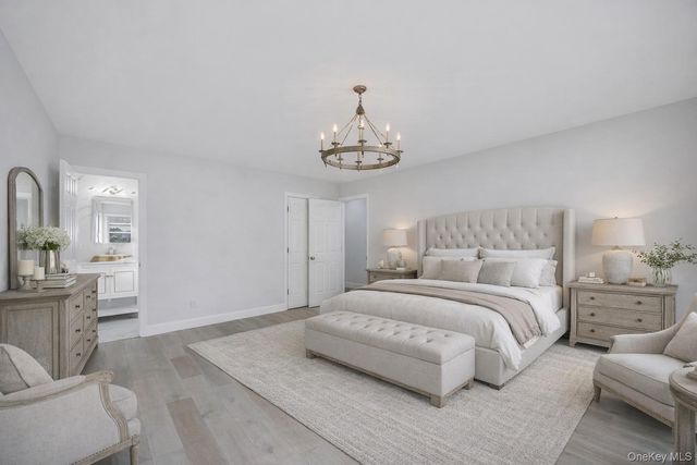 7 Suzanne Lane, Bethpage, NY 11714