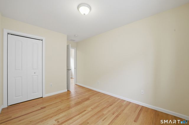 64 Hawthorne Street, West Haven, CT 06516