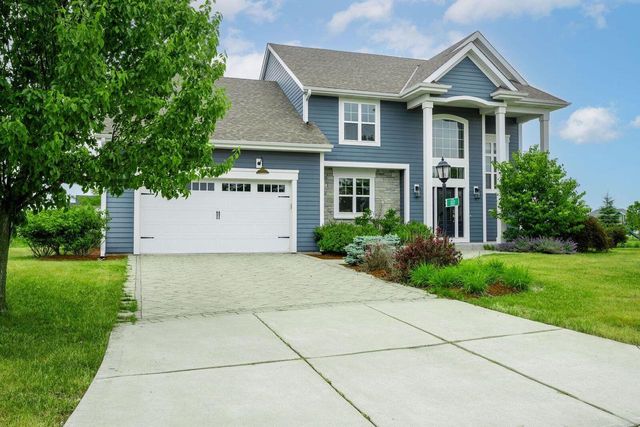 3122 Mendota COURT, Summit, WI 53066