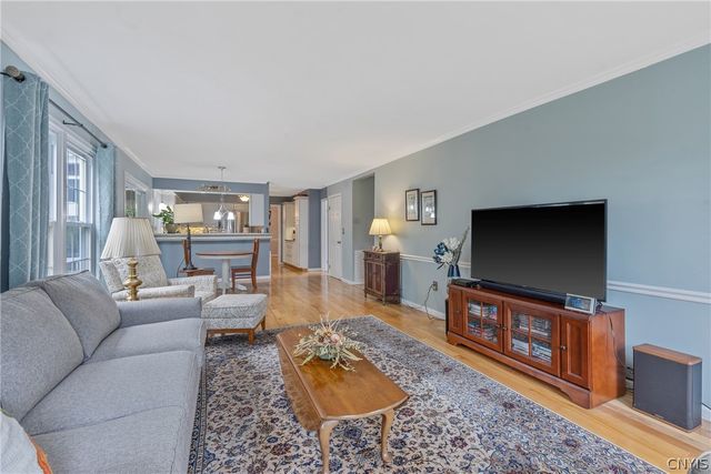 106 Ausable Run, Salina, NY 13088