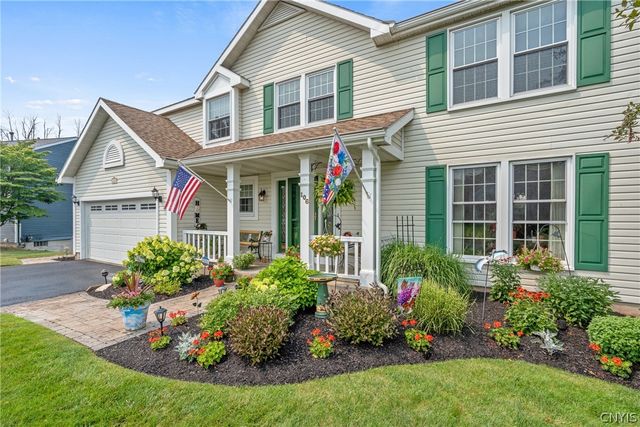 106 Ausable Run, Salina, NY 13088