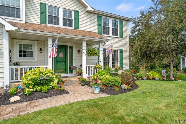 106 Ausable Run, Salina, NY 13088