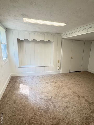 55 Kensington Boulevard, Pleasant Ridge, MI 48069
