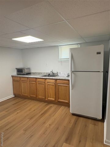 55 Kensington Boulevard, Pleasant Ridge, MI 48069