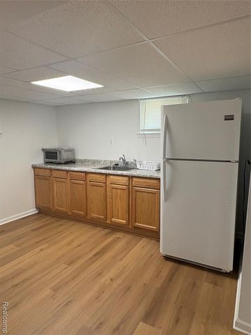 55 Kensington Boulevard, Pleasant Ridge, MI 48069