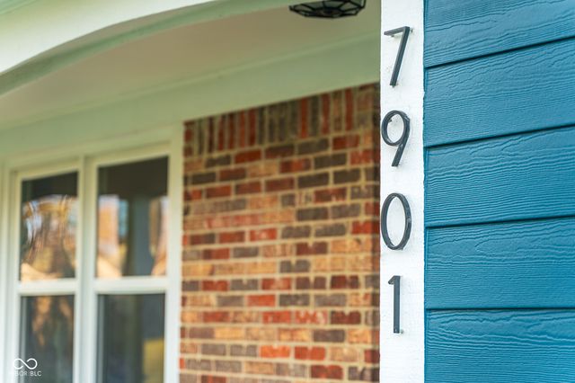 7901 Tanager Lane, Indianapolis, IN 46256