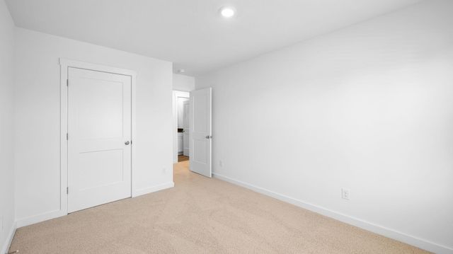 117 Evergreen Cir, Rossville, GA 30741