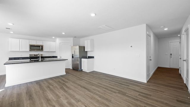 117 Evergreen Cir, Rossville, GA 30741