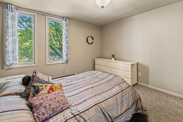 4040 15th Avenue S 10H, Minneapolis, MN 55407