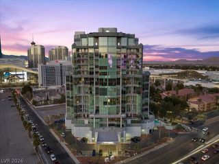 360 East Desert Inn Road 604, Las Vegas, NV 89109