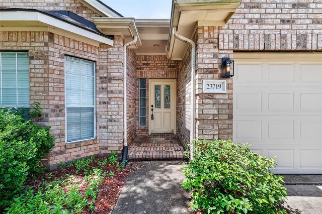 23719 River Place Drive, Katy, TX 77494