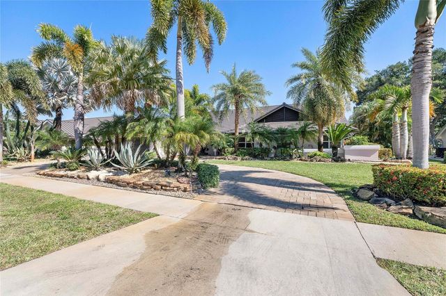 10630 Boca Woods Lane, Boca Raton, FL 33428