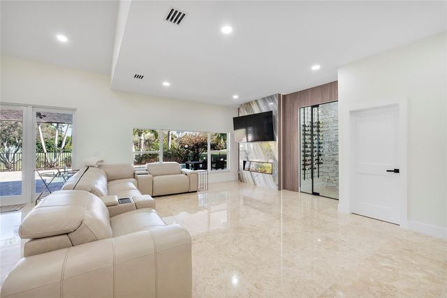 10630 Boca Woods Lane, Boca Raton, FL 33428