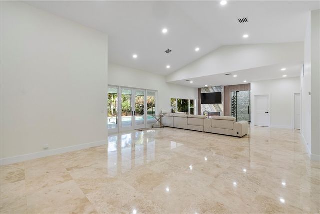 10630 Boca Woods Lane, Boca Raton, FL 33428