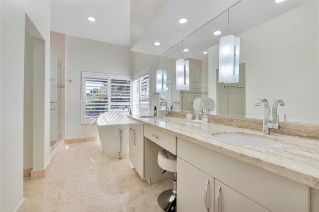 10630 Boca Woods Lane, Boca Raton, FL 33428