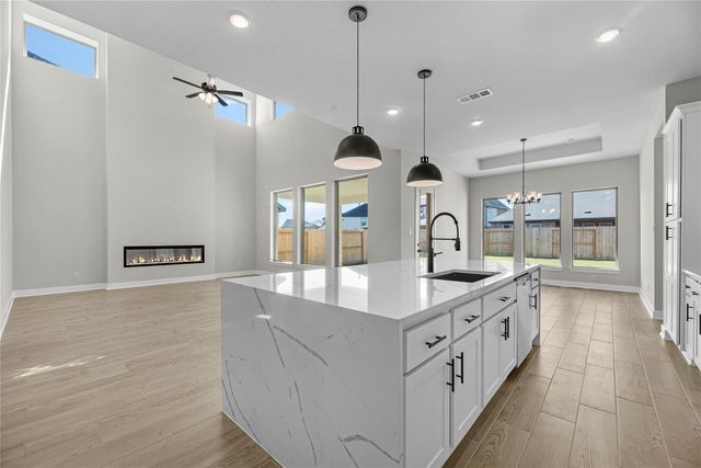 7214 Texas Wrangler Drive, League City, TX 77546