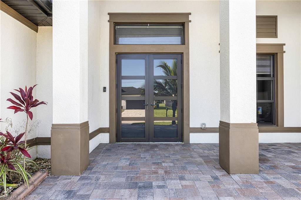2202 NE 5th TER, CAPE CORAL, FL 33909 — photo 2
