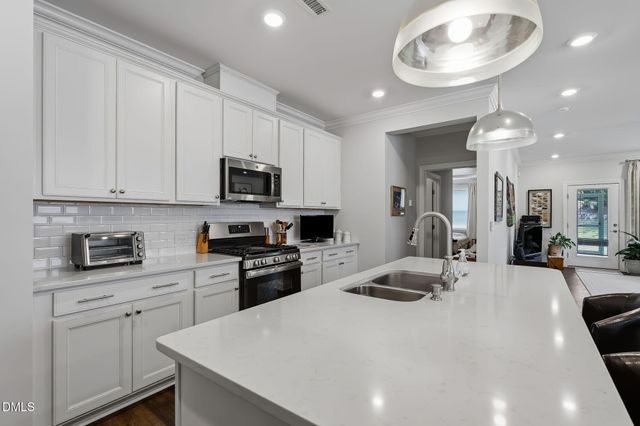 125 Cashmere Court, Raleigh, NC 27610