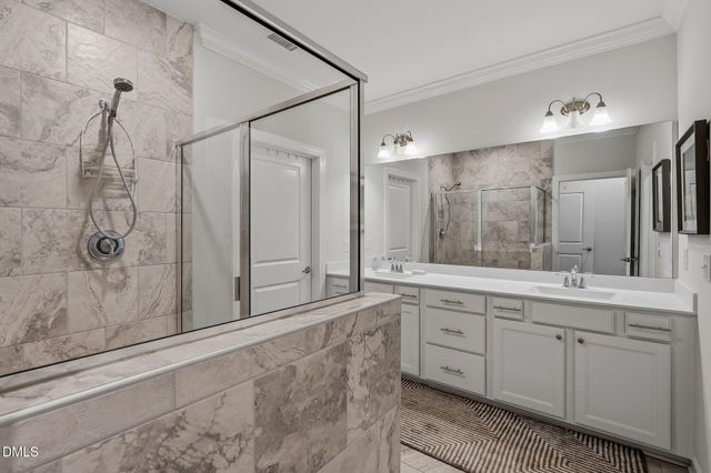 125 Cashmere Court, Raleigh, NC 27610