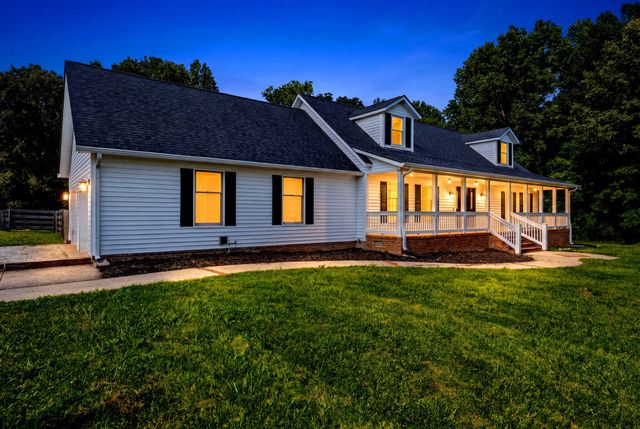 3434 Kinneys Rd, Cedar Hill, TN 37032