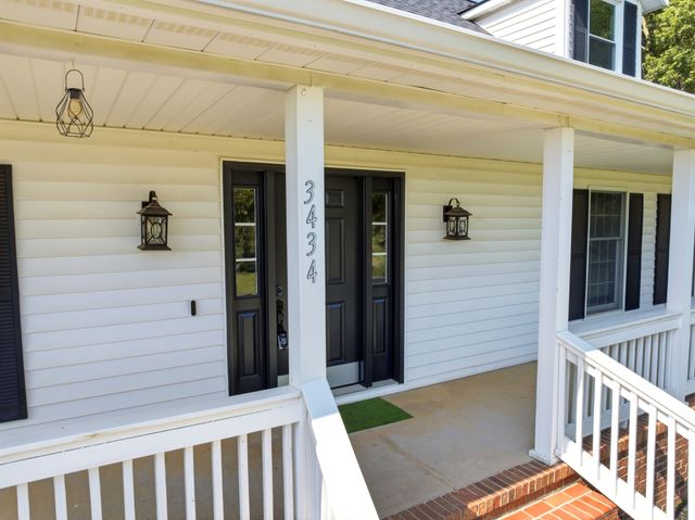 3434 Kinneys Rd, Cedar Hill, TN 37032