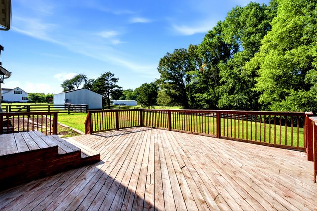 3434 Kinneys Rd, Cedar Hill, TN 37032