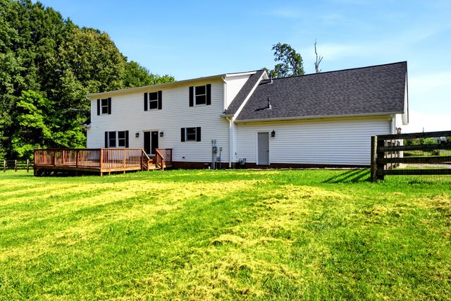 3434 Kinneys Rd, Cedar Hill, TN 37032