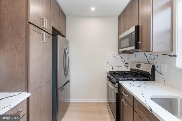 3727 MARK DR, Alexandria, VA 22305
