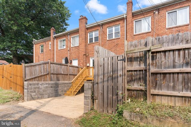 3727 MARK DR, Alexandria, VA 22305