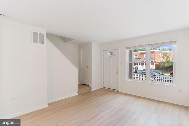 3727 MARK DR, Alexandria, VA 22305