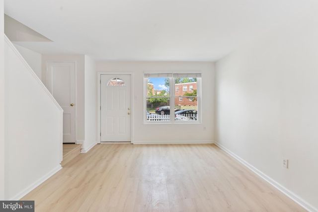 3727 MARK DR, Alexandria, VA 22305