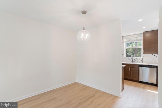 3727 MARK DR, Alexandria, VA 22305