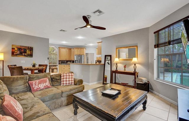 2105 SW 12th Terrace, Fort Lauderdale, FL 33315