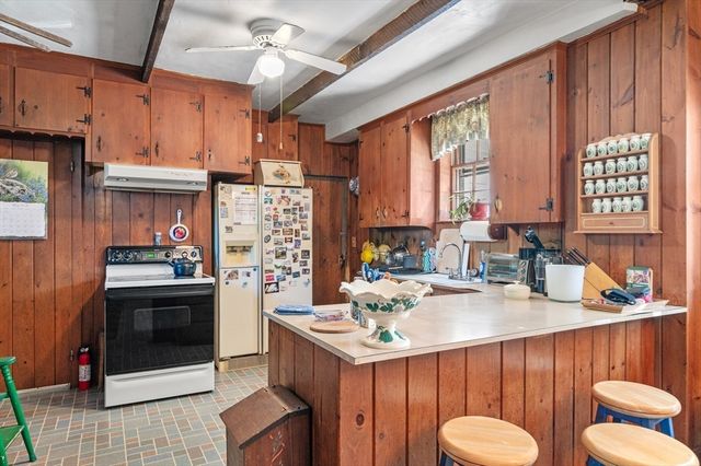 14 Poplar, Danvers, MA 01923