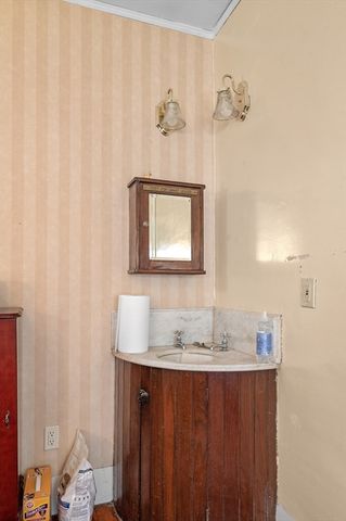14 Poplar, Danvers, MA 01923