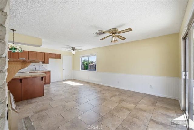 2234 Carter Way, Hanford, CA 93230