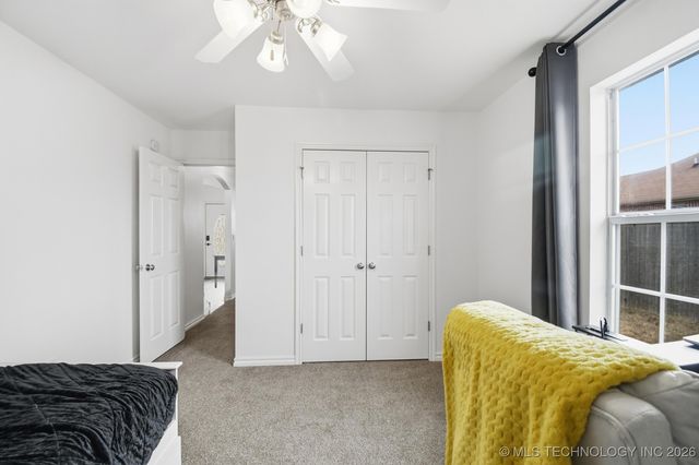 27529 E 112th Street, Coweta, OK 74429