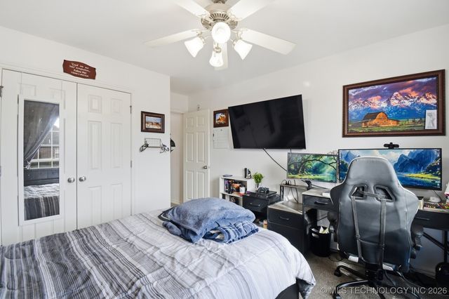 27529 E 112th Street, Coweta, OK 74429