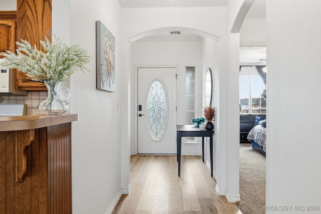 27529 E 112th Street, Coweta, OK 74429