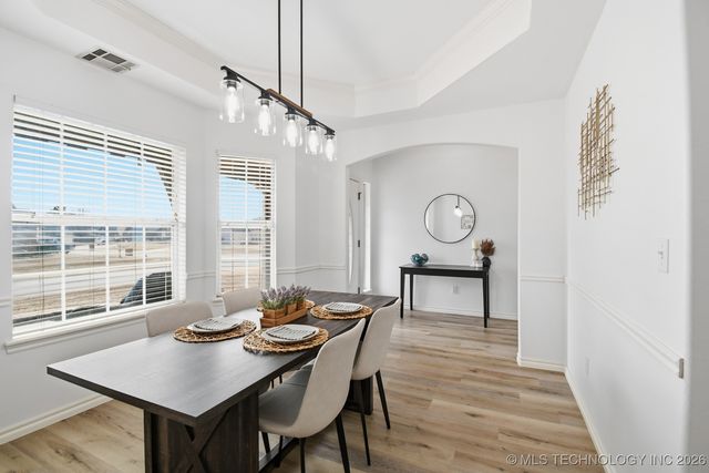 27529 E 112th Street, Coweta, OK 74429