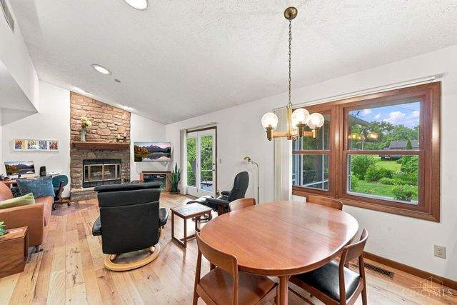 9233 Meadow Drive, Maineville, OH 45039