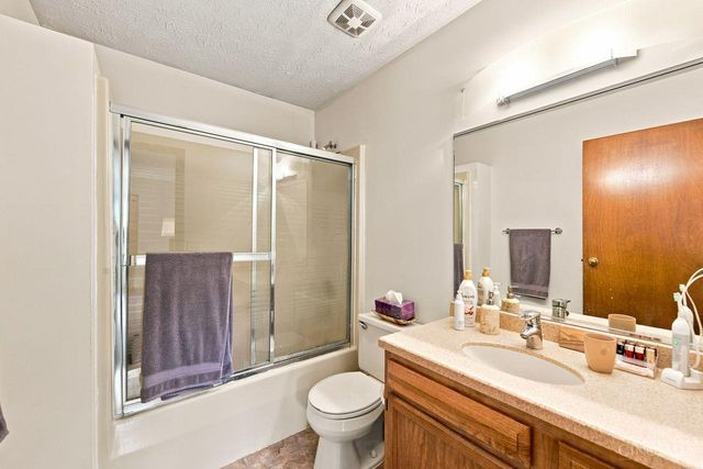 9233 Meadow Drive, Maineville, OH 45039