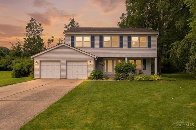 9233 Meadow Drive, Maineville, OH 45039