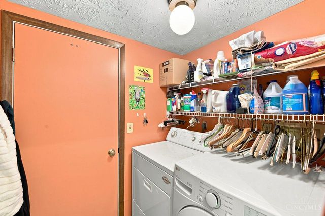 9233 Meadow Drive, Maineville, OH 45039